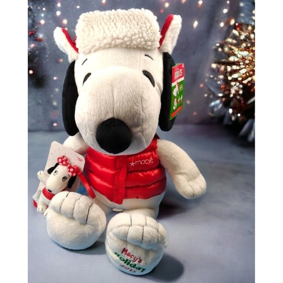 Exclusive MACY'S Signature Holiday Christmas SNOOPY Plush Toy Puppy Dog 2015 NWT - Picture 5 of 5